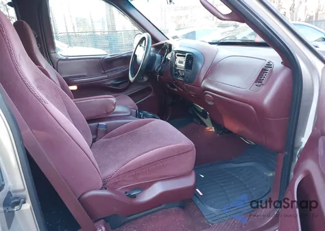 1998 Ford F-150 Lariat/Standard/Xl/Xlt z USA, uszkodzony, nr VIN 1FTZX1766WNB15703